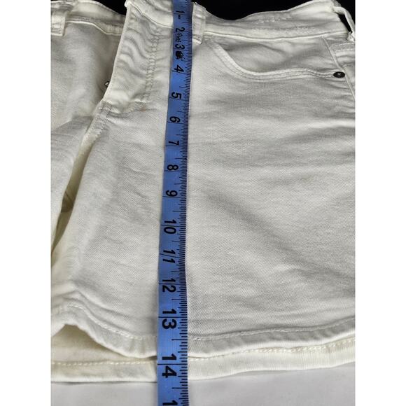 PILCRO & THE LETTER PRESS WOMEN'S DISTRESSED WHITE SLIM BOYFRIEND SHORTS SIZE 27 - Picture 14 of 15
